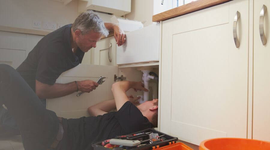 Professional burst pipe repair services in Ogdensburg, WI
